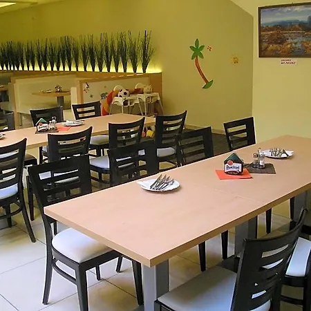 Hotel Kaskada 3*