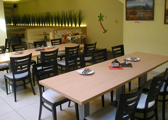 Kaskada فندق
